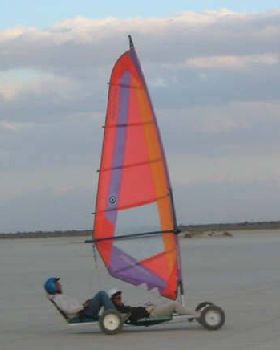 four wheeled land sailer (skipper)