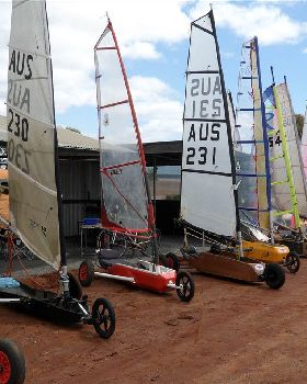 mini yachts 2011