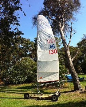 Kev's yacht, rear axle laminates, wishbone sandwich on hull