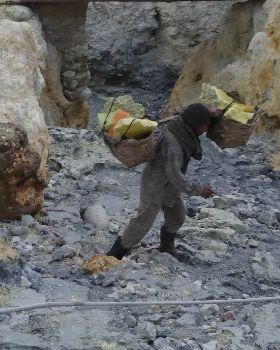 sulfur miners