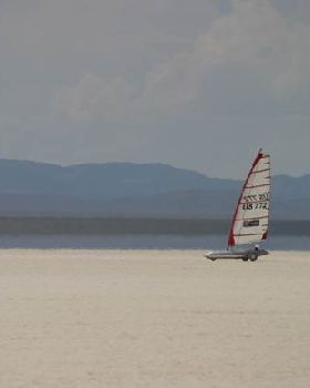 Land Yachting