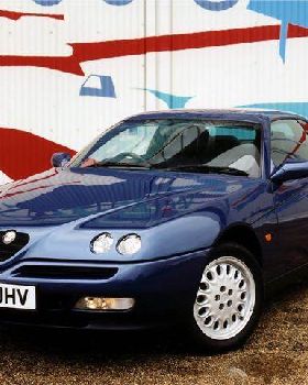 Alfa~Romeo~GTV~(2)