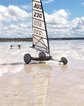 aus230