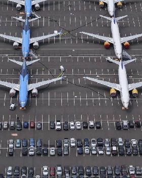 boeings in carpark