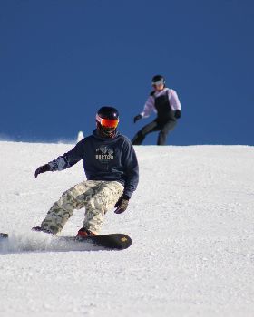 AshtonAlexisSnowboard