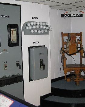 tom menzies via flickr electric chair