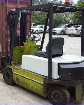 electric forklift