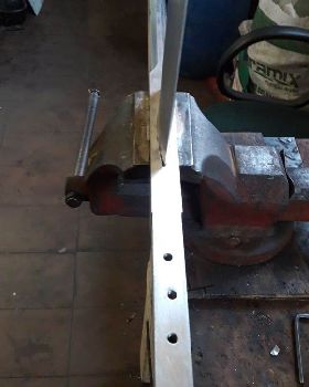 Mast and fuselage assembled