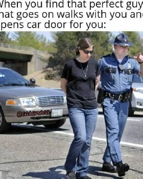 FBIMG1615978396479