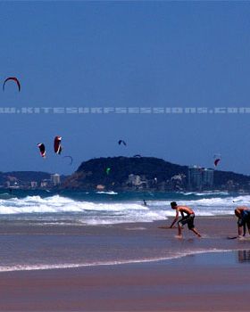 Gold Coast Downwinder Surfers to Burleigh