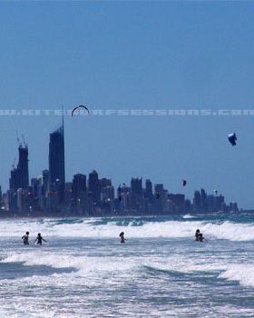 Gold Coast Downwinder Surfers to Burleigh