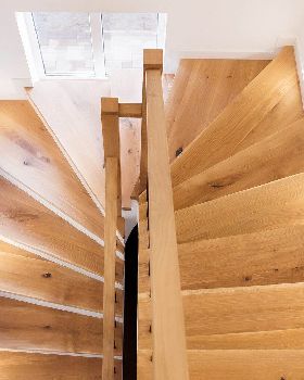 bigstock-Wood-Staircase-Inside-Contempo-453250951-1536x1024