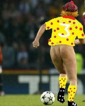 i find the caption comp picks funny especially the yellow pokerdots