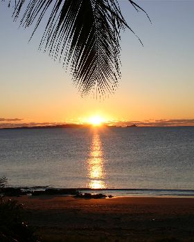 Sunrise Lammermoor Beach