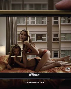 Nikon-S60--
