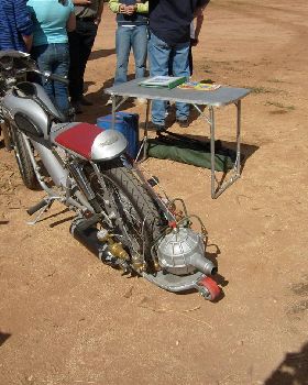 went to a show out back of Loxton