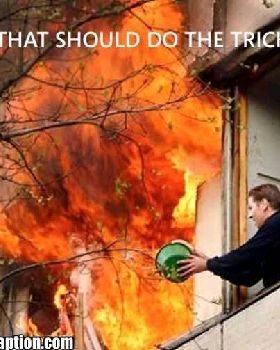 funny-fail-pics-apartment-fire-bucket-of-water-total-stupidity-failure