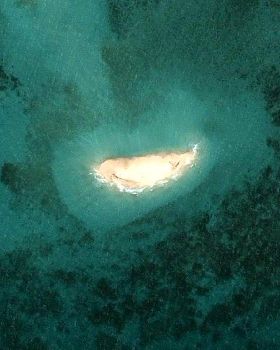 Vlasoff Sand Cay