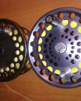 20072010085 (Small)