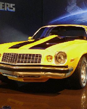 Transformers Camaro - wikimedia