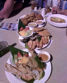 Meal at the Darwin wharf.... Love the Morton Bay Bugs