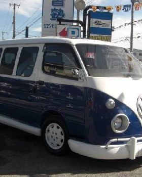 toyota-hiace-vw-minibus-lookalike-side-view