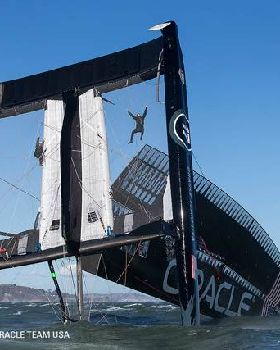 AC72capsize