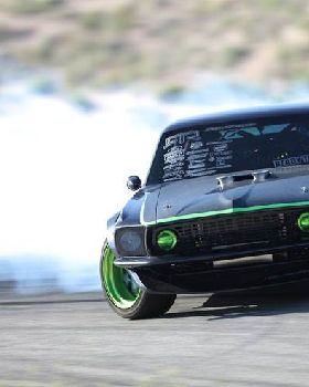 HPI Mustang