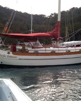 hans christian 33 summer awning