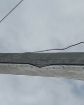 busted mast track