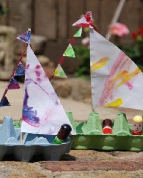 egg-carton-boat