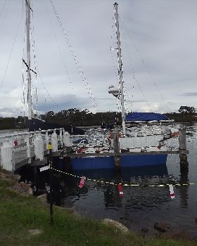 Sunk YACHT June 2016