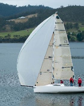 Another-Girl-Another-Planet-romps-home-under-her-asymmetrical-spinnaker