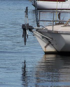 stern rails 3