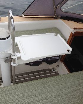 Cockpit Table