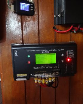 LiFePO4 Battery Bank