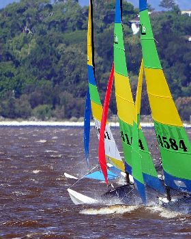Nedlands Yacht Club Hobie 16s