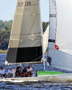Name this sailing boat