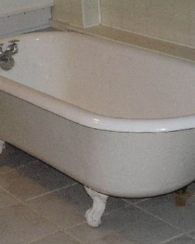 1280px-Clawfoot bathtub