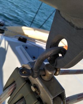 Damaged hole
