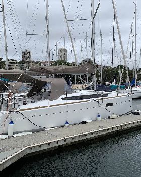 Jeaneau 349