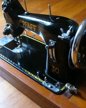 Pfaff sewing machine p1