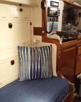 S-STB SETTEE