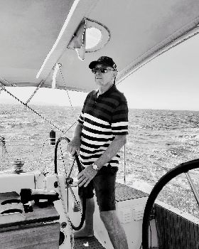 Off Barrenjoey in southerly