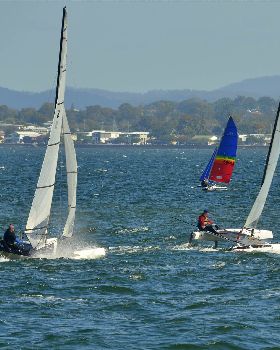 2022 HYC Winterbash Race 2, Multihulls