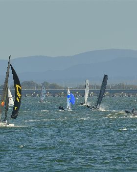 2022 HYC Winterbash Race 2, Multihulls