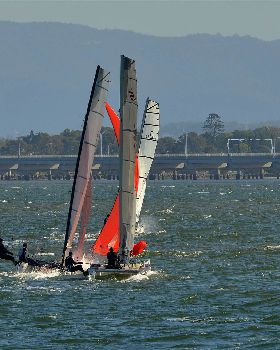 2022 HYC Winterbash Race 3, Multihulls