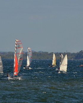 2022 HYC Winterbash Race 3, Multihulls