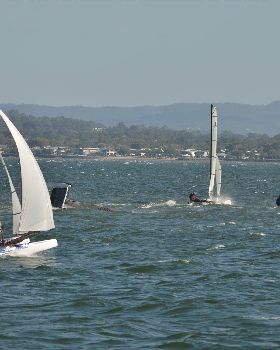 2022 HYC Winterbash Race 3, Multihulls