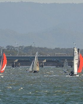 2022 HYC Winterbash Race 3, Multihulls